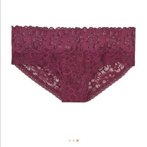 Victoria’s Secret hiphugger lace underwear